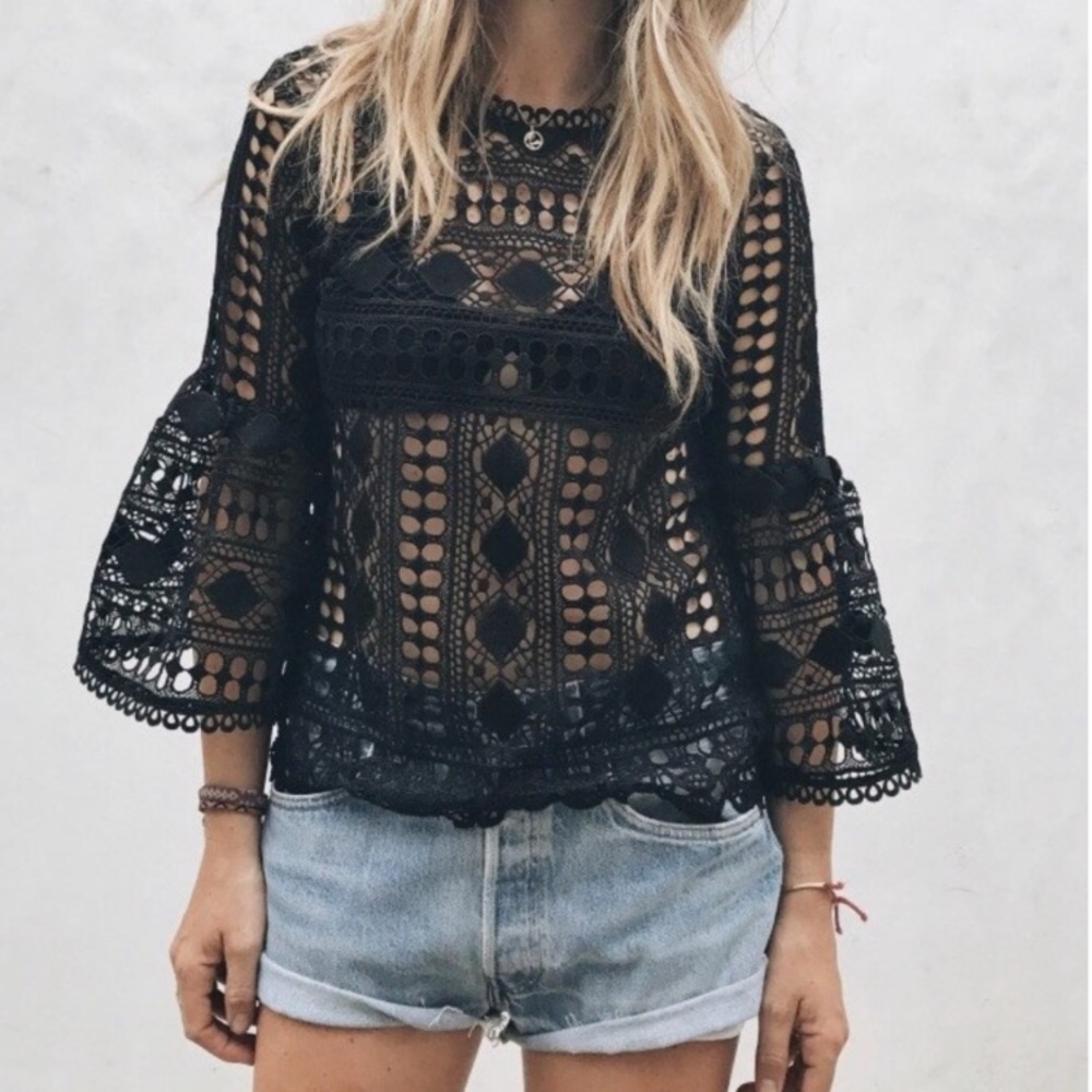Anthropologie ELLISON Elegant Black Lace Bell Sleeve Top Sz Large - Picture 3 of 8